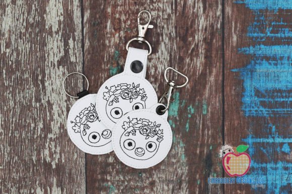 Review: Sloth with Flowers ITH Key Fob Pattern